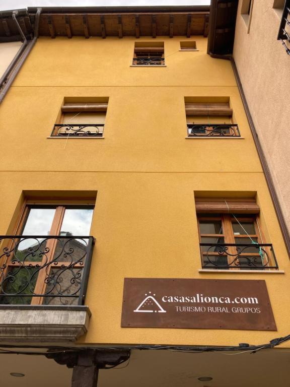 Salionca Habitaciones Poza de la Sal Eksteriør billede